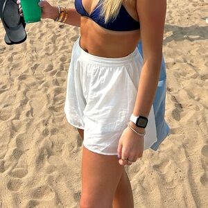 white flowy high waisted shorts